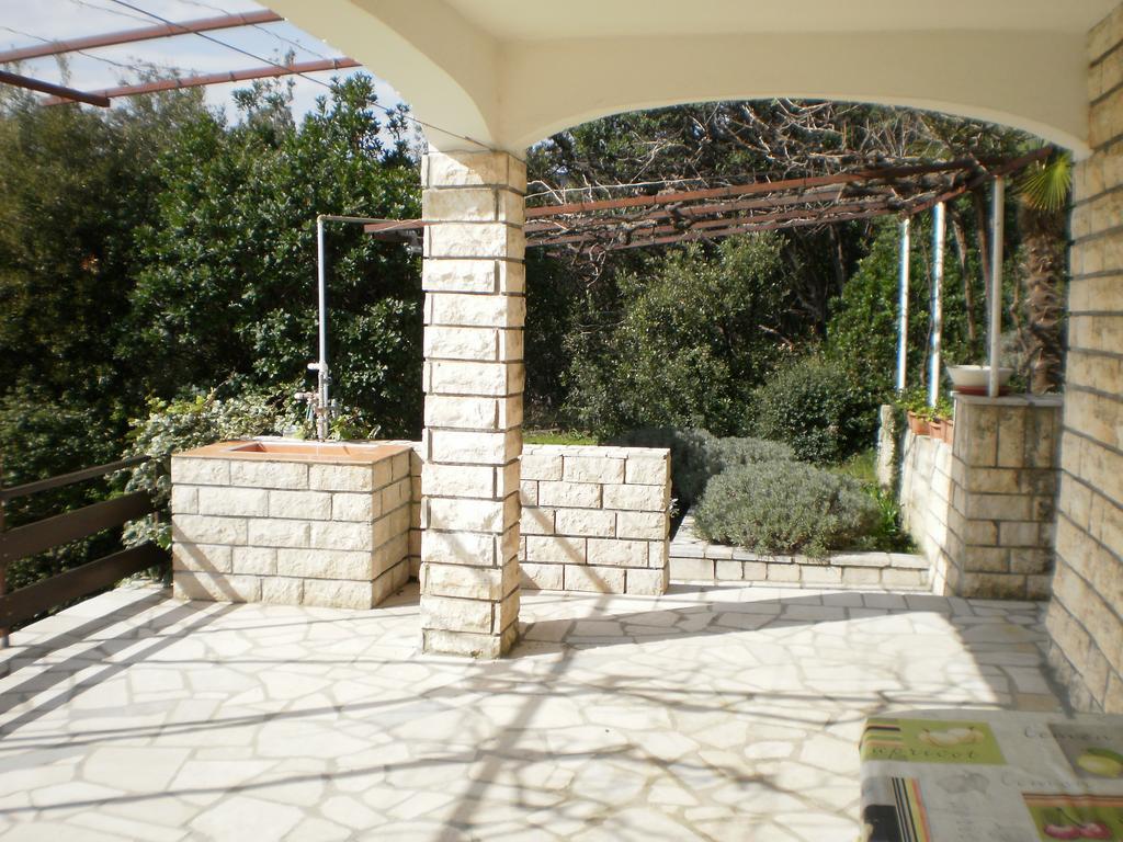 Apartments Pinezic Martinšćica Eksteriør bilde