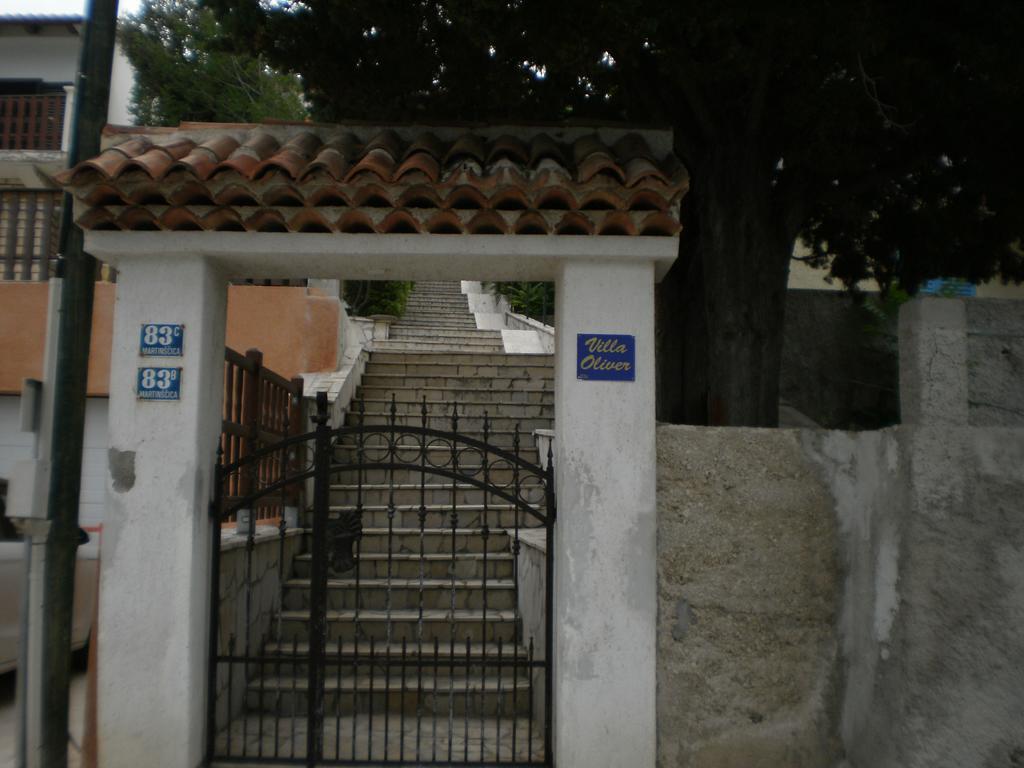 Apartments Pinezic Martinšćica Eksteriør bilde